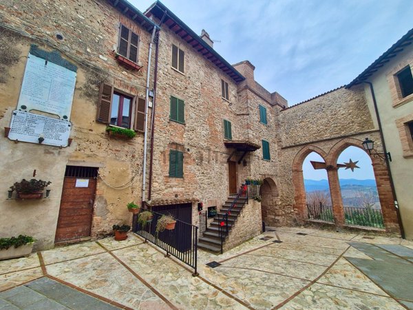 appartamento in vendita a Todi