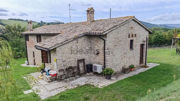 casale in vendita a Todi