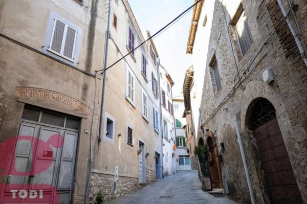 appartamento in vendita a Todi