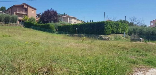 terreno edificabile in vendita a Todi in zona Pantalla