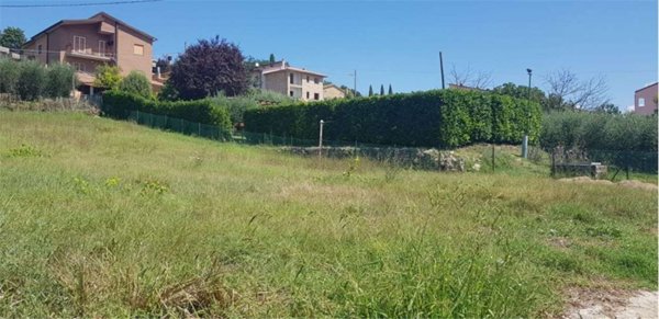terreno edificabile in vendita a Todi in zona Pantalla