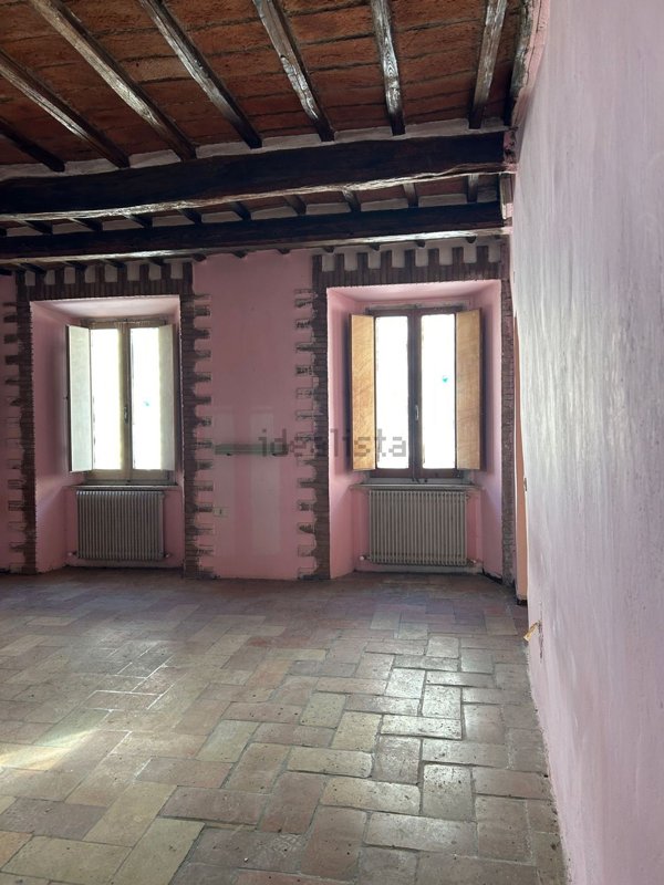 casa semindipendente in vendita a Todi