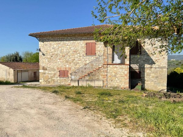 casa indipendente in vendita a Todi