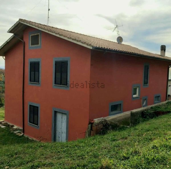 casa indipendente in vendita a Todi