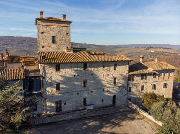 appartamento in vendita a Todi in zona Vasciano