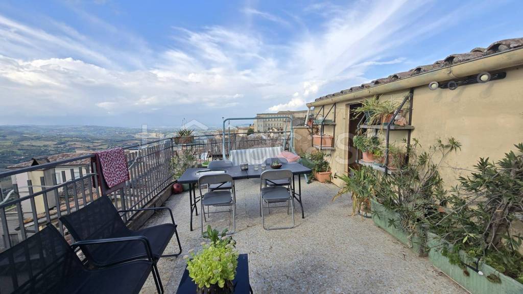 appartamento in vendita a Todi