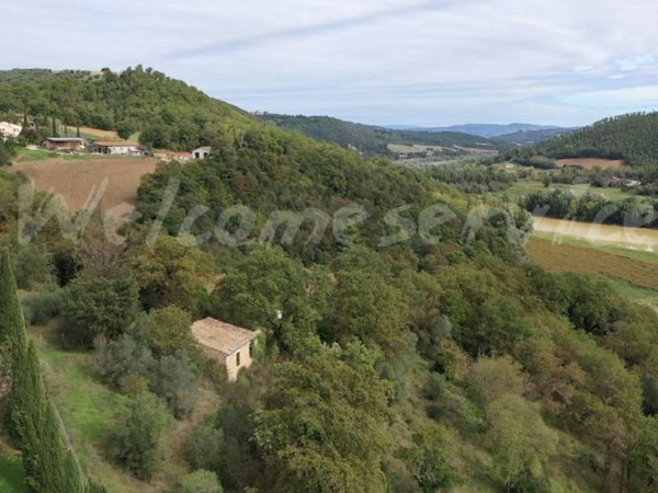 casa indipendente in vendita a Todi