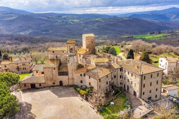 appartamento in vendita a Todi in zona Izzalini