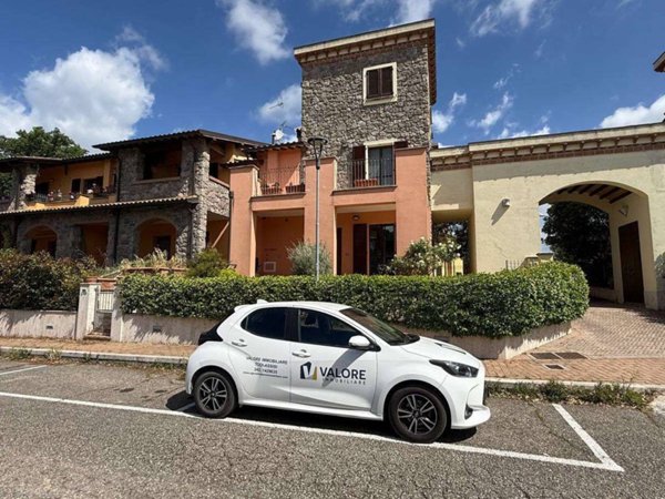 appartamento in vendita a Todi in zona Rosceto