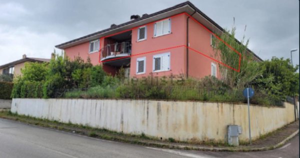 appartamento in vendita a Todi in zona Pian di Porto