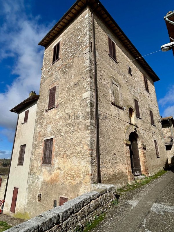 casa indipendente in vendita a Todi