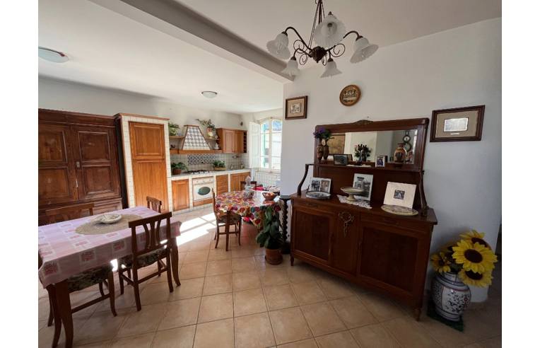 casa indipendente in vendita a Todi