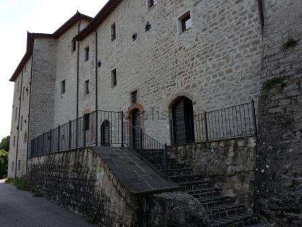 appartamento in vendita a Todi in zona Izzalini