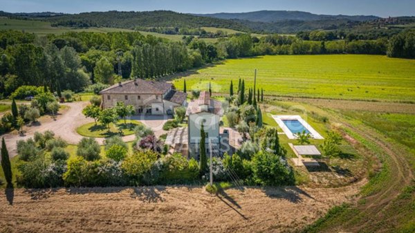 casa indipendente in vendita a Todi