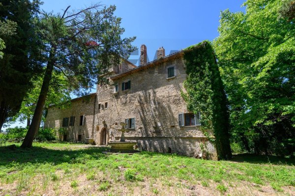 villa in vendita a Todi in zona Ficareto