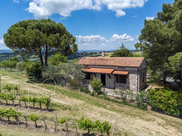 casa indipendente in vendita a Todi