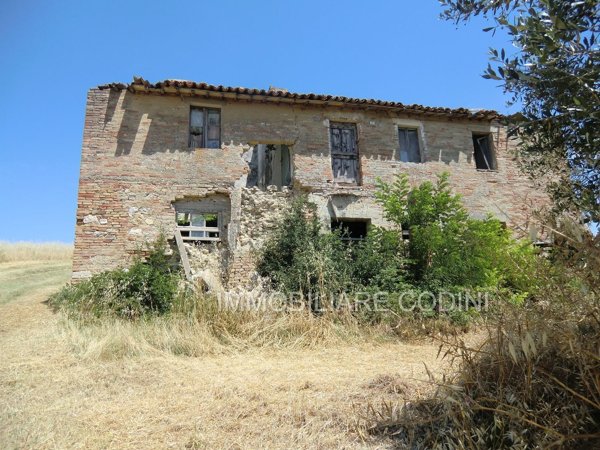 casale in vendita a Todi in zona Pian di Porto