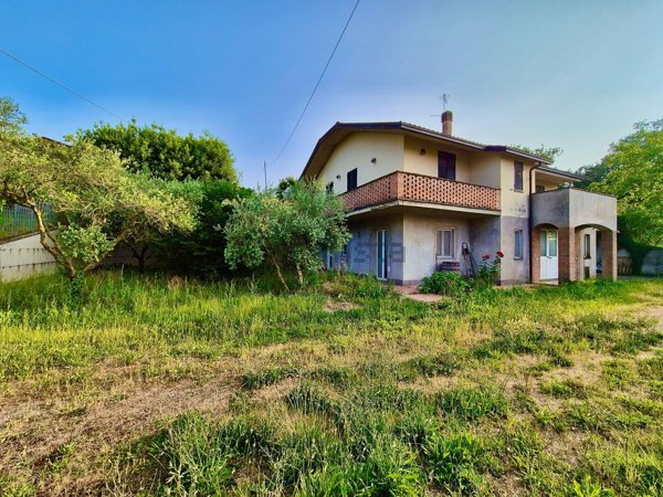 casale in vendita a Todi