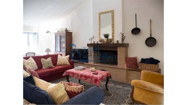 casa indipendente in vendita a Todi