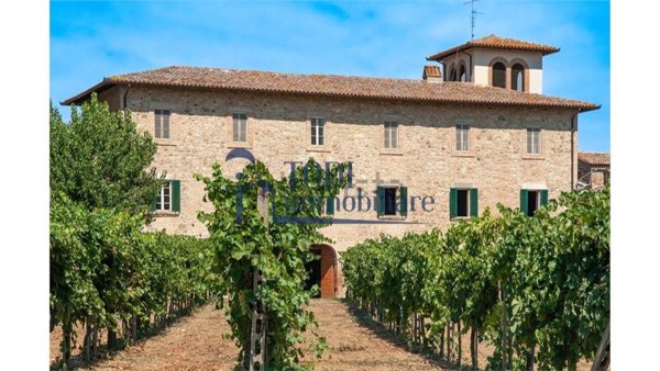 casale in vendita a Todi