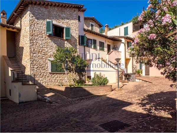 appartamento in vendita a Todi