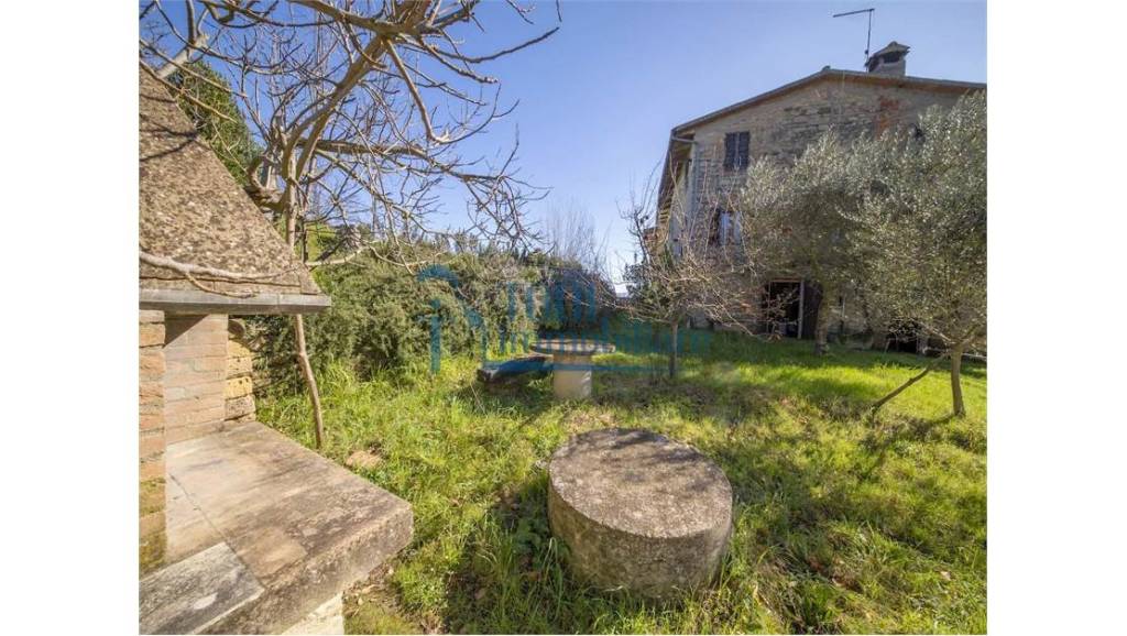 appartamento in vendita a Todi in zona Montemolino