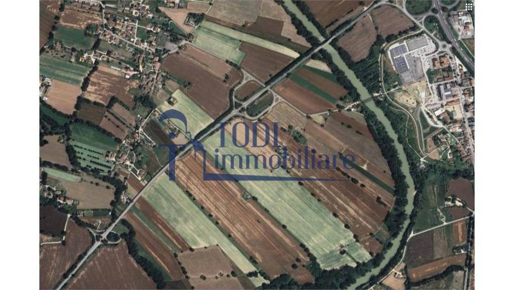 terreno agricolo in vendita a Todi in zona Pian di San Martino