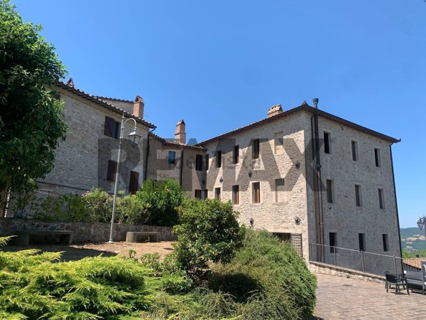 appartamento in vendita a Todi in zona Izzalini