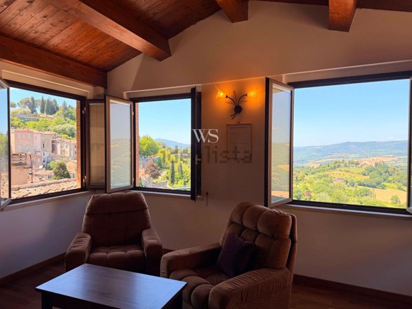 casa indipendente in vendita a Todi