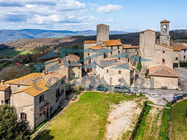 casa indipendente in vendita a Todi in zona Izzalini
