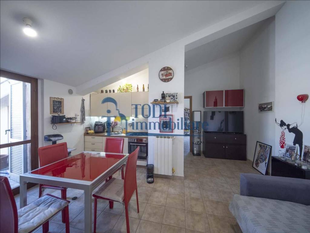 appartamento in vendita a Todi in zona Pian di Porto