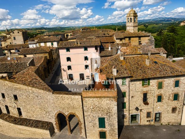 casa indipendente in vendita a Todi