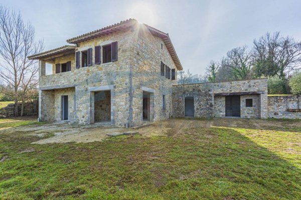 casa indipendente in vendita a Todi in zona Torregentile