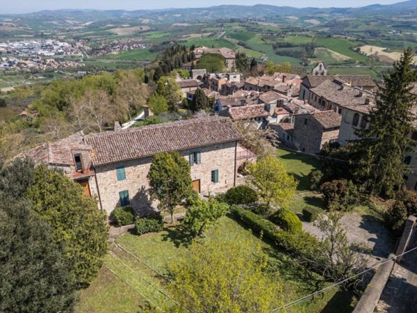 casa indipendente in vendita a Todi