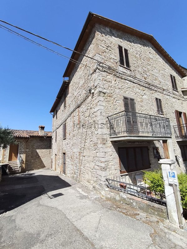 appartamento in vendita a Todi in zona Vasciano