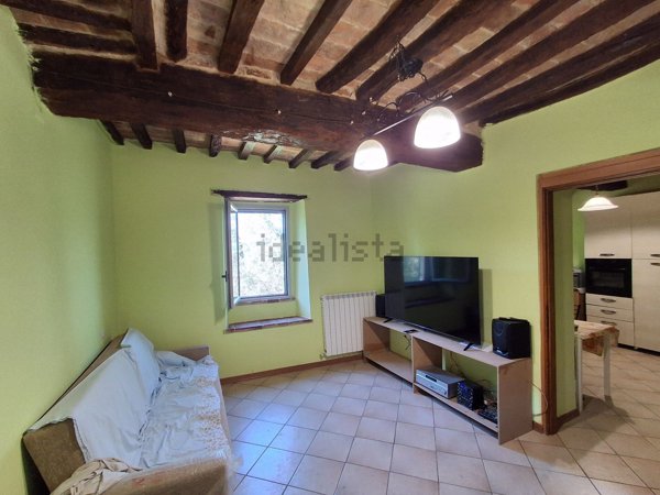casa indipendente in vendita a Todi in zona Pantalla