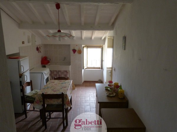appartamento in vendita a Todi in zona Montenero