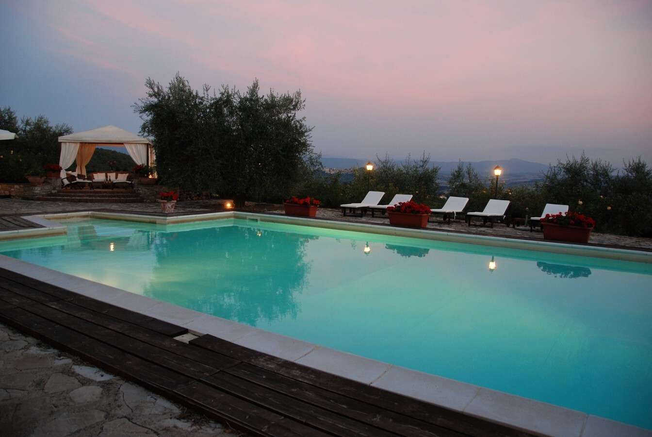 casa indipendente in vendita a Todi