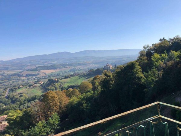 appartamento in vendita a Todi