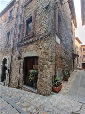casa indipendente in vendita a Todi