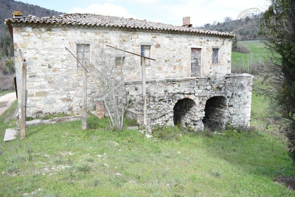 casa indipendente in vendita a Todi in zona Canonica