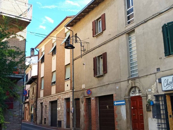quadrivano in vendita a Torgiano