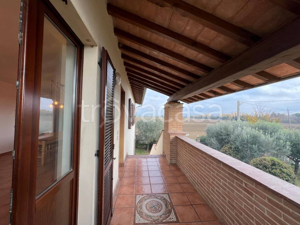 casa indipendente in vendita a Torgiano in zona Brufa