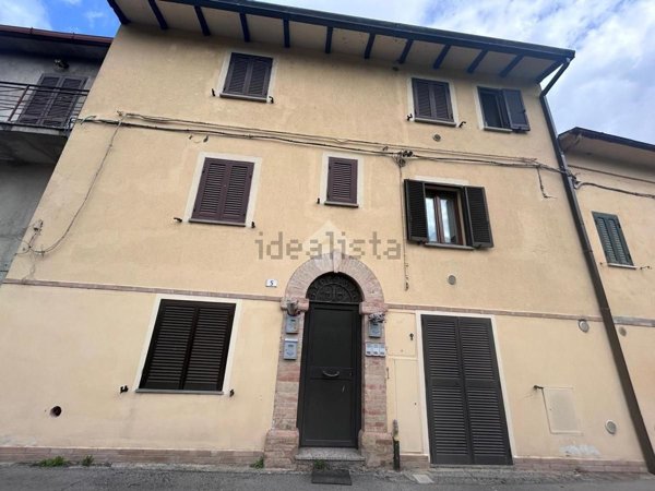 appartamento in vendita a Torgiano in zona Fornaci