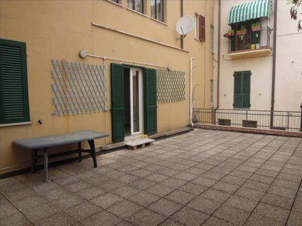 casa indipendente in vendita a Torgiano