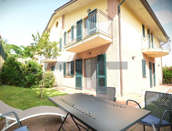 casa indipendente in vendita a Torgiano in zona Brufa