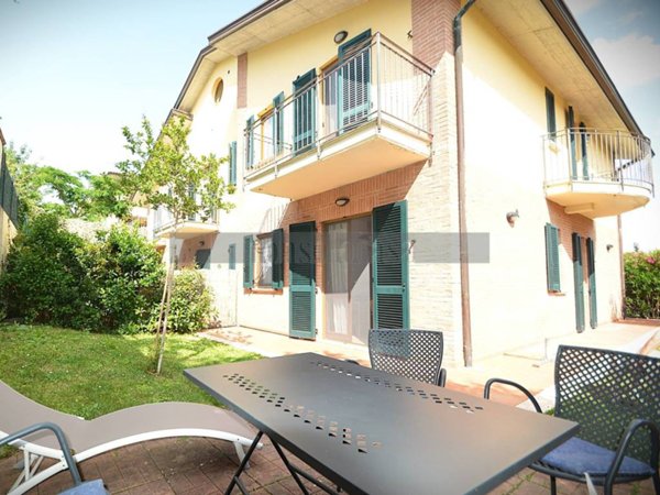 casa indipendente in vendita a Torgiano in zona Brufa