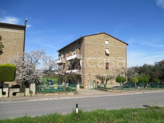 appartamento in vendita a Torgiano in zona Miralduolo