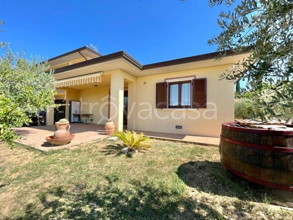 casa indipendente in vendita a Torgiano in zona Brufa