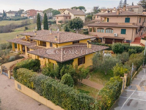 casa indipendente in vendita a Torgiano in zona Brufa